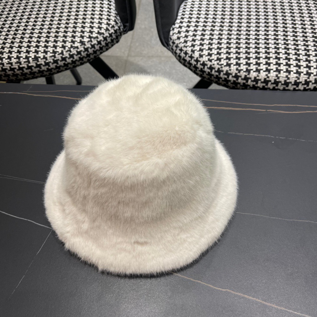 LV路易威登】2024新款男女款毛绒保暖大牌渔夫帽，超好搭配，闭眼入的一款