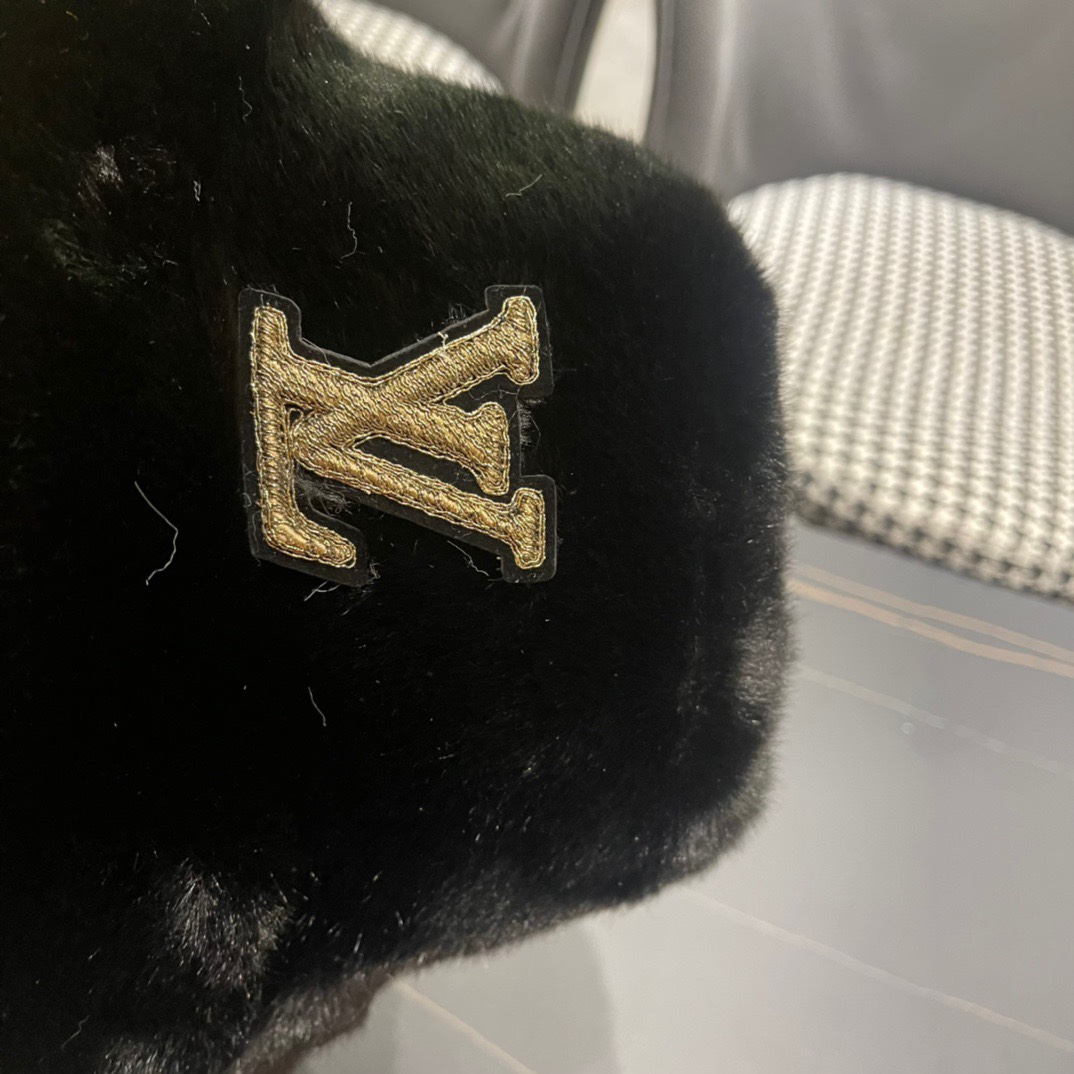 LV路易威登】2024新款男女款毛绒保暖大牌渔夫帽，超好搭配，闭眼入的一款