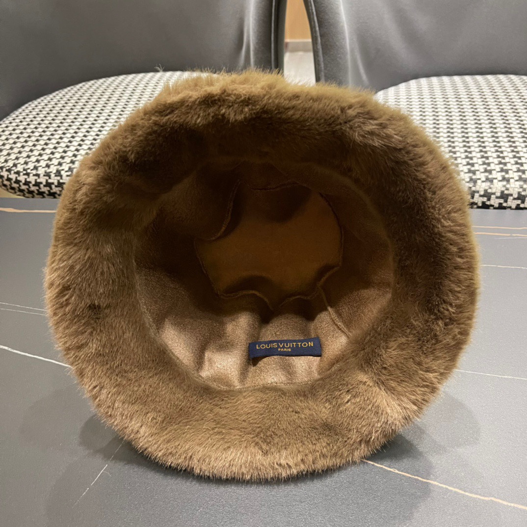 LV路易威登】2024新款男女款毛绒保暖大牌渔夫帽，超好搭配，闭眼入的一款