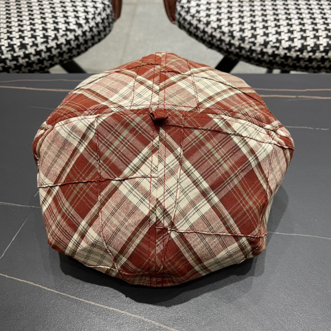  Burberry巴宝莉2024早秋新款格子贝雷帽，画家帽，头围57cm