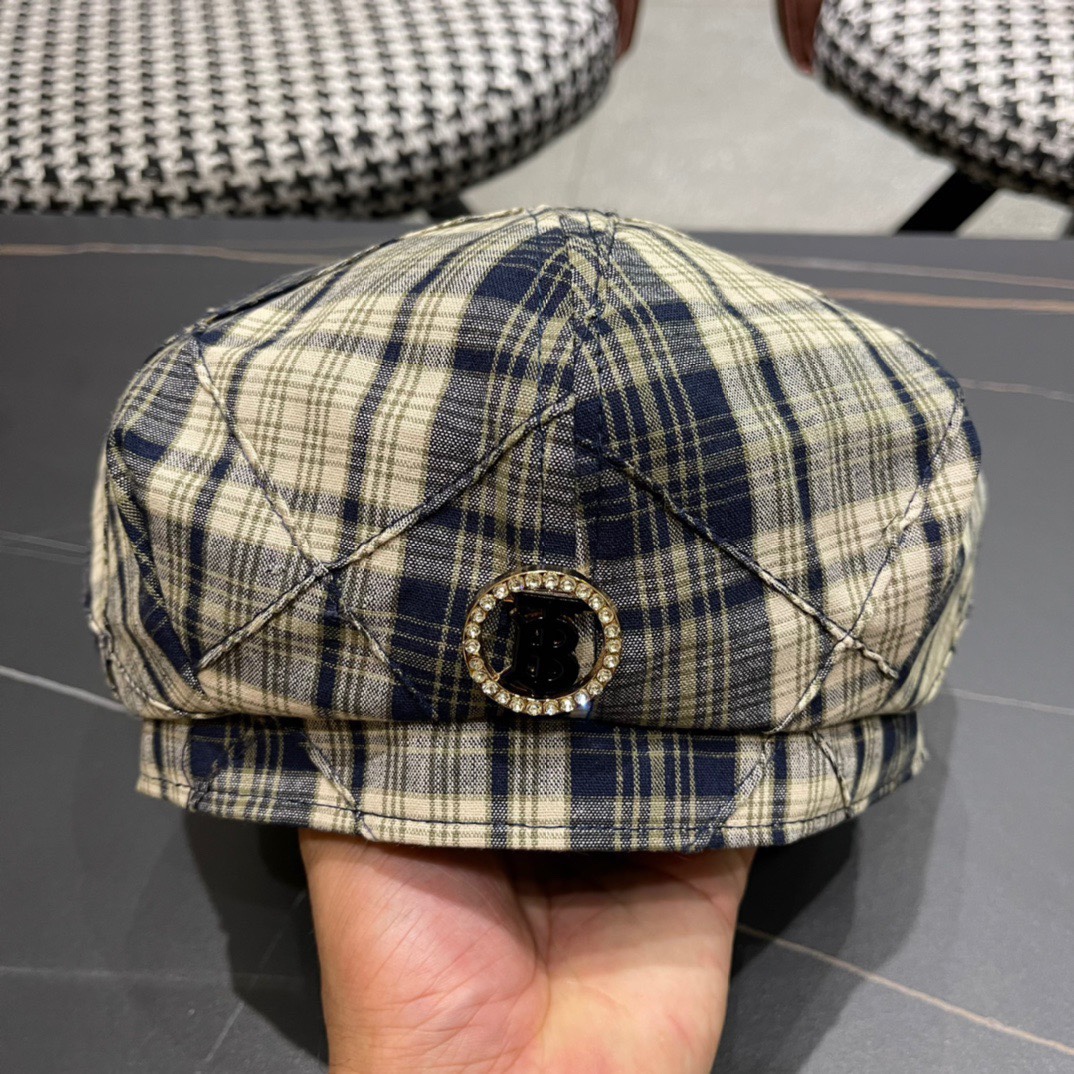  Burberry巴宝莉2024早秋新款格子贝雷帽，画家帽，头围57cm