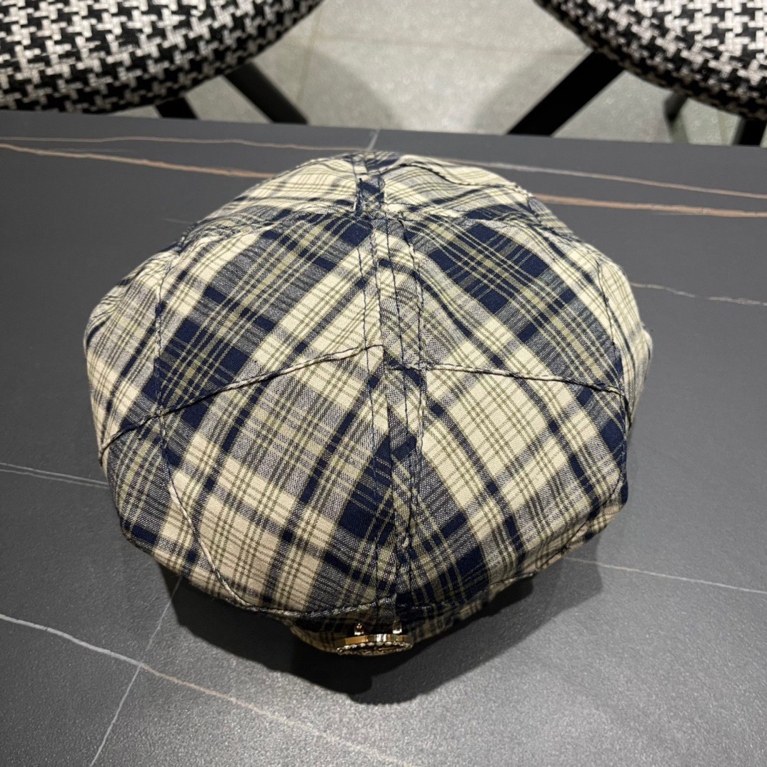  Burberry巴宝莉2024早秋新款格子贝雷帽，画家帽，头围57cm