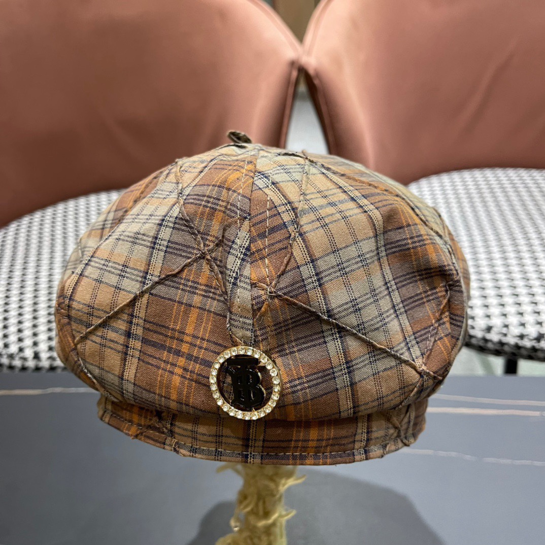  Burberry巴宝莉2024早秋新款格子贝雷帽，画家帽，头围57cm