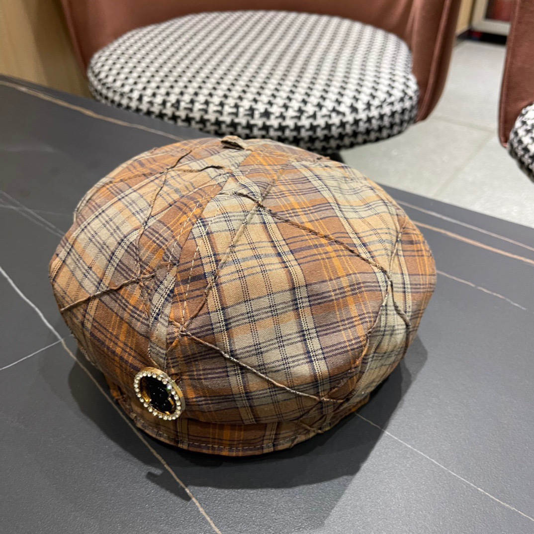  Burberry巴宝莉2024早秋新款格子贝雷帽，画家帽，头围57cm