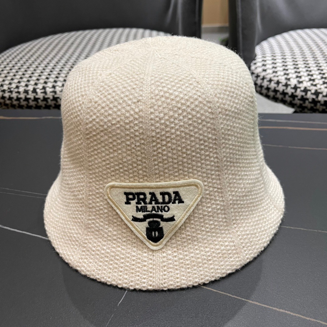 Prada普拉达日系甜美水桶针织毛线帽女秋冬保暖韩系博主同款毛线帽显脸小