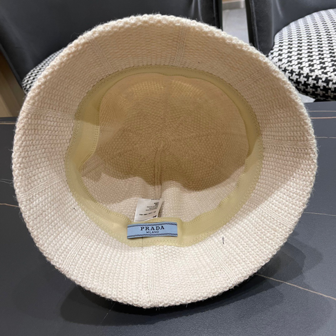 Prada普拉达日系甜美水桶针织毛线帽女秋冬保暖韩系博主同款毛线帽显脸小