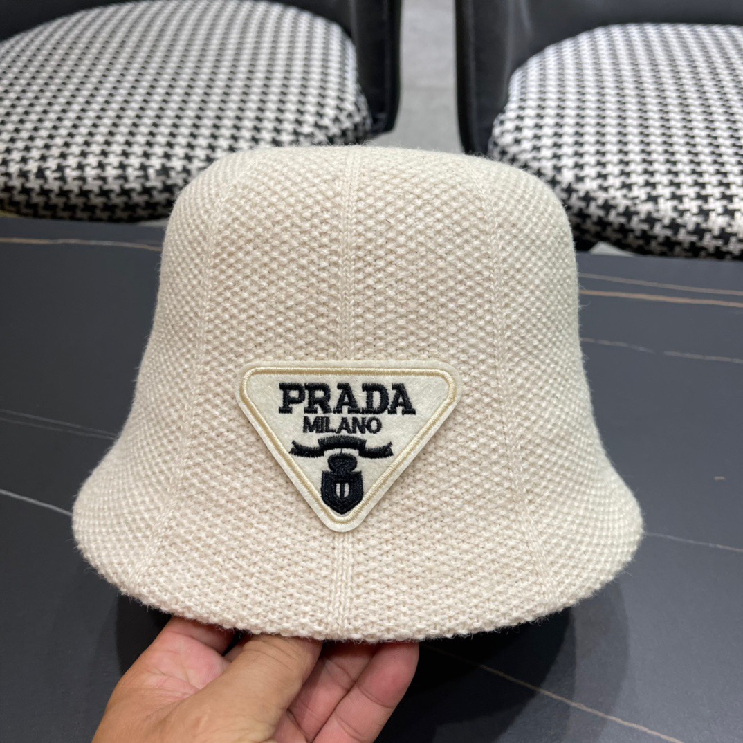 Prada普拉达日系甜美水桶针织毛线帽女秋冬保暖韩系博主同款毛线帽显脸小