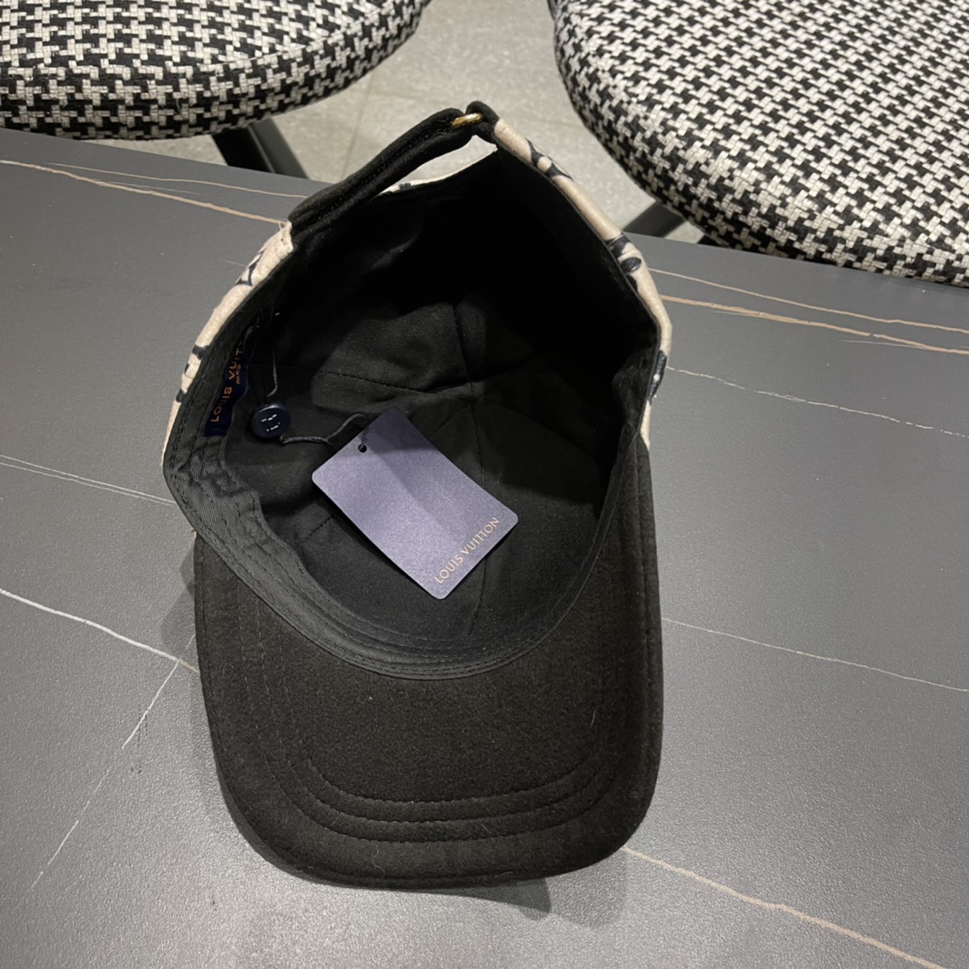  🧢路易威登棒球帽 LouisVuitton😍新款毛绒秋冬款LV棒球帽，重工打造♥️百搭款🤗男女通用！跑