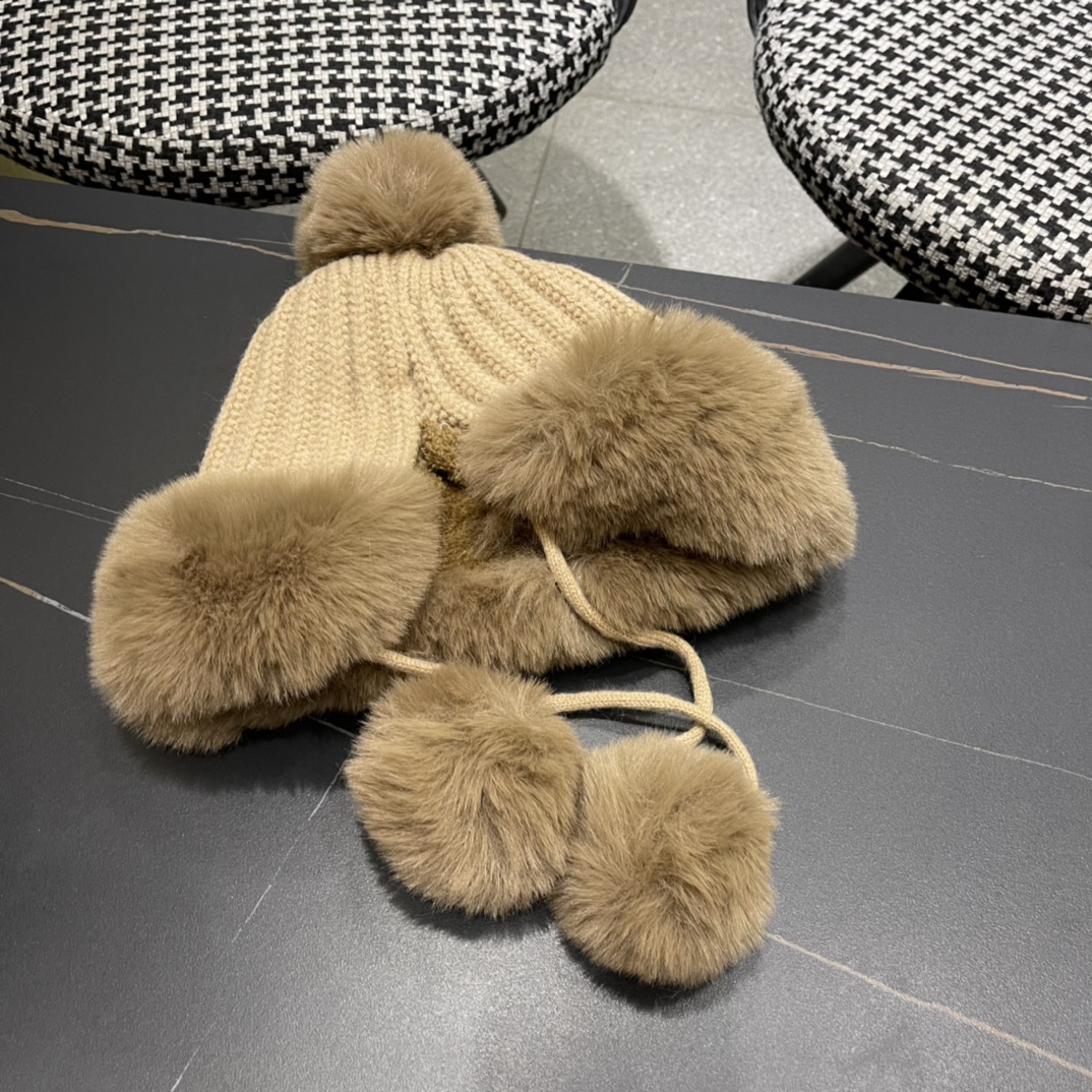 蒙口moncler2024秋冬款毛球耳朵毛绒帽女户外加绒保暖套头帽针织护耳东北雷锋帽