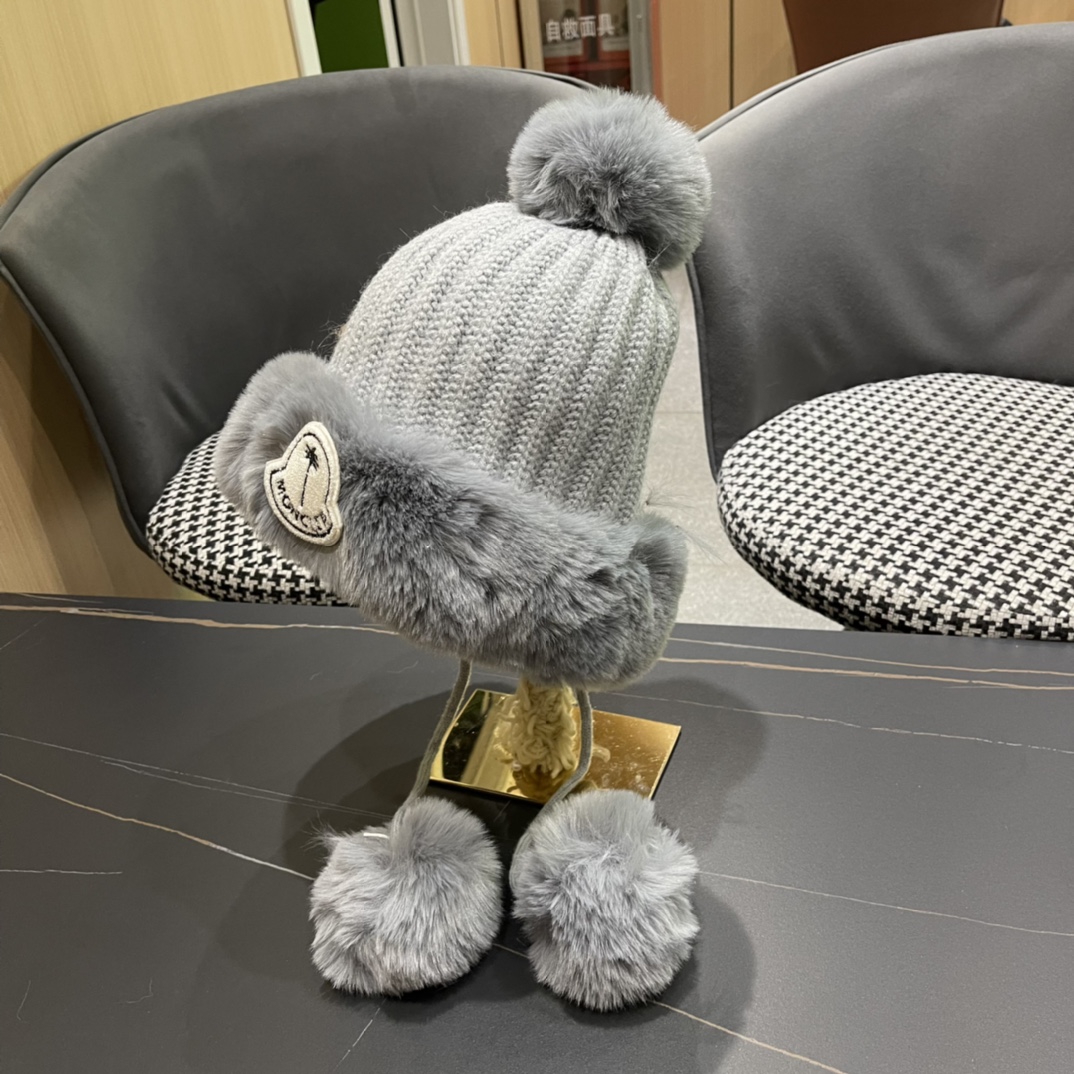 蒙口moncler2024秋冬款毛球耳朵毛绒帽女户外加绒保暖套头帽针织护耳东北雷锋帽