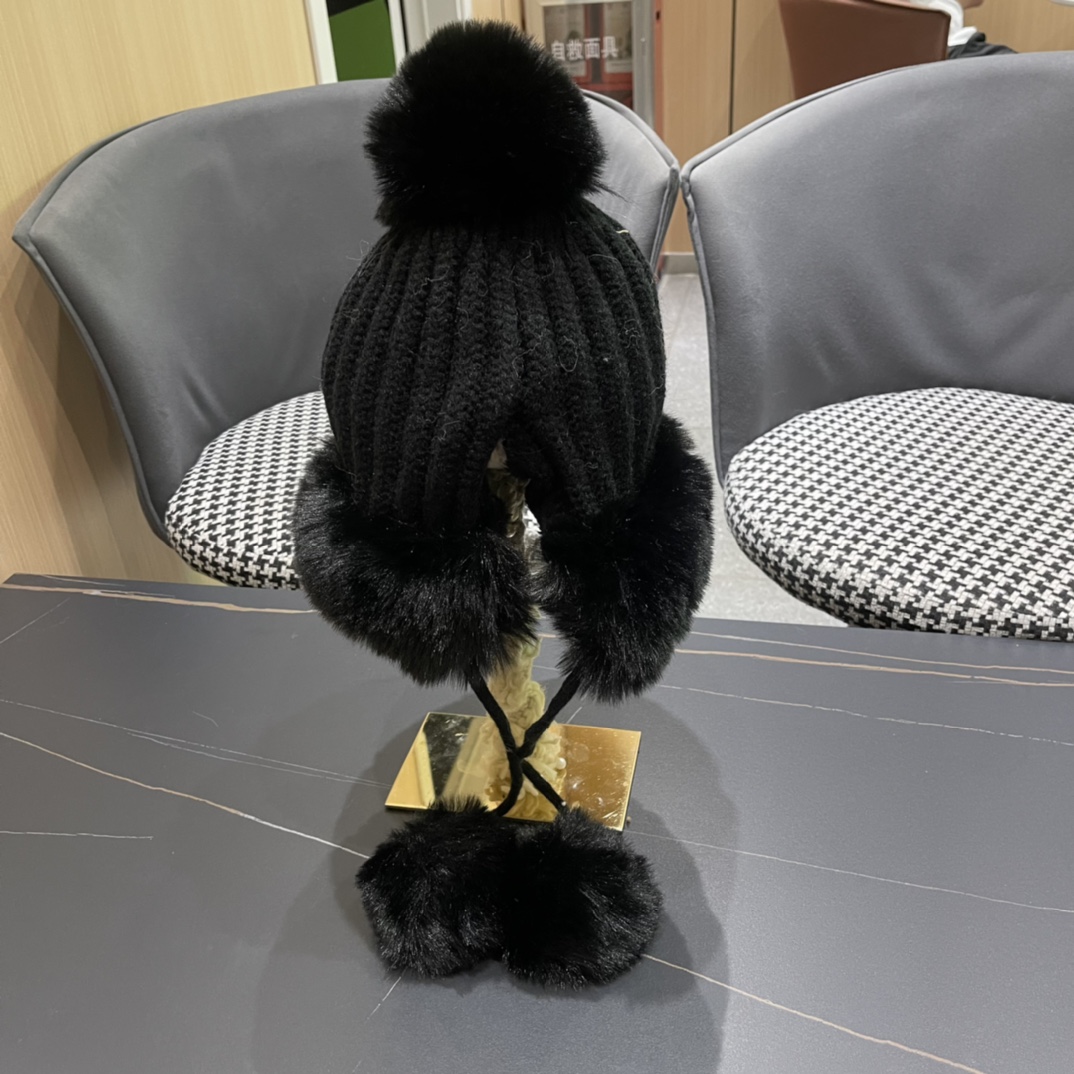 蒙口moncler2024秋冬款毛球耳朵毛绒帽女户外加绒保暖套头帽针织护耳东北雷锋帽