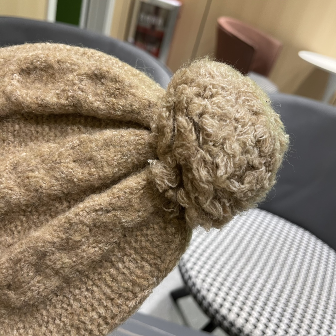   Moncler/蒙口秋冬款风格秋冬新款保暖羊毛帽毛线帽冷帽帽子