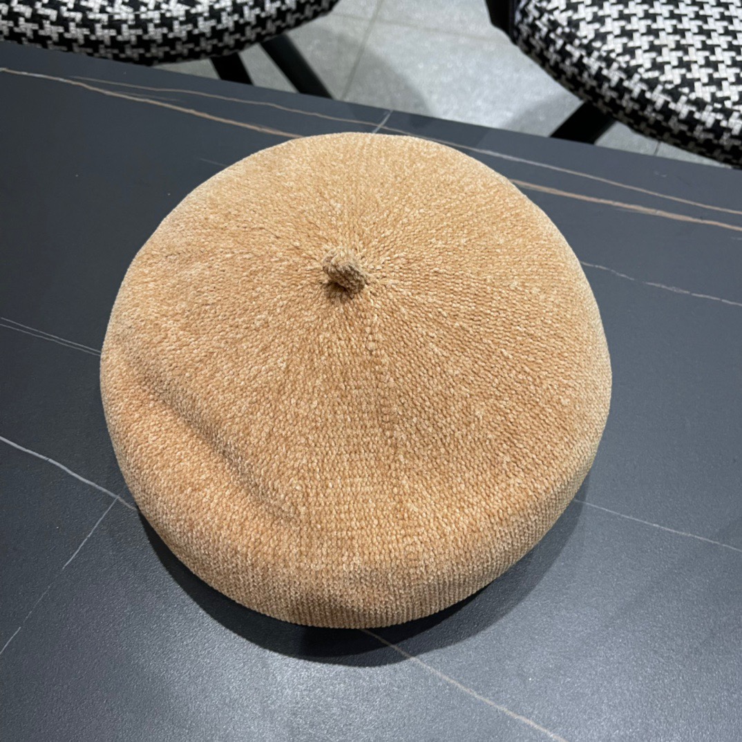 上新！路易威登 LouisVuitton 😍帽子女韩版时尚百搭贝雷帽秋冬季2024年新款大头围画家帽潮