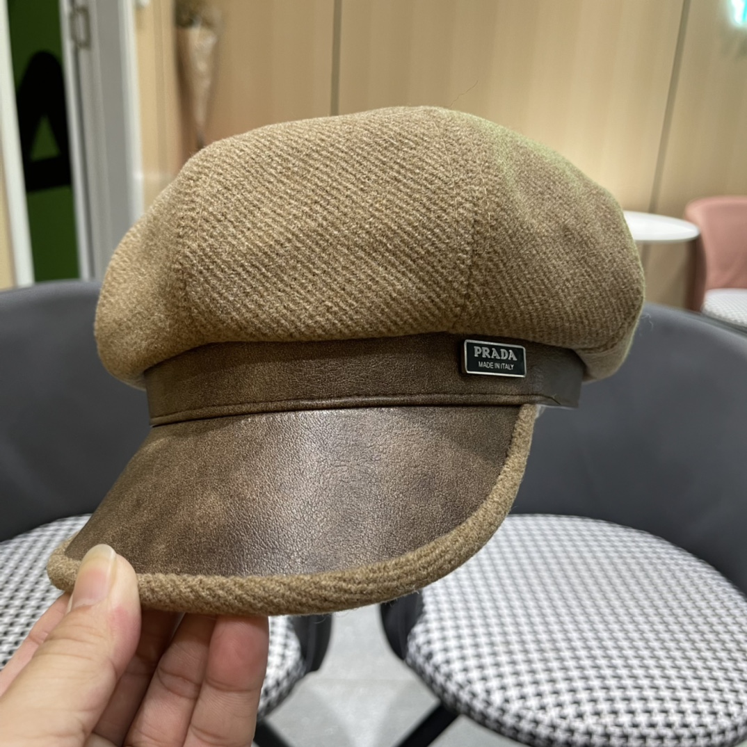普拉达Prada女秋冬季英伦复古贝雷帽时尚简约纯色鸭舌帽