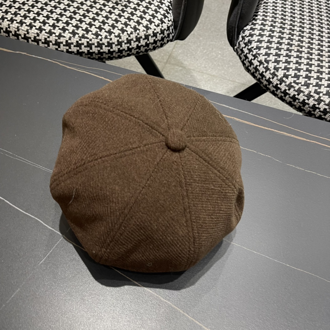 普拉达Prada女秋冬季英伦复古贝雷帽时尚简约纯色鸭舌帽