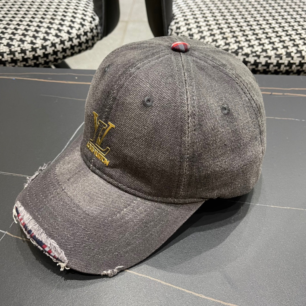  路易威登LouisVuitton2024新款牛仔棒球帽🧢  
LV棒球帽，简约大气，男女通用