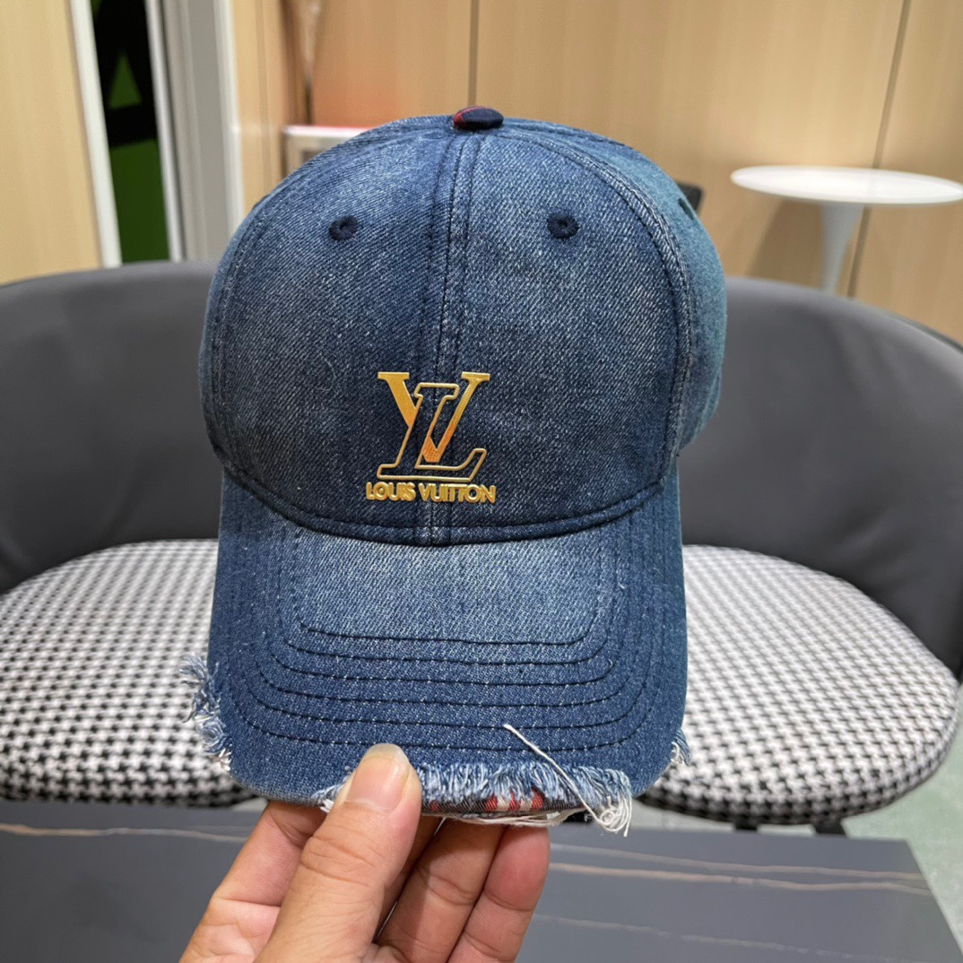  路易威登LouisVuitton2024新款牛仔棒球帽🧢  
LV棒球帽，简约大气，男女通用