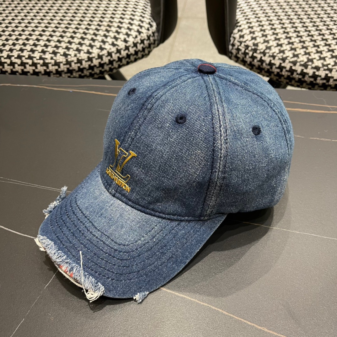 路易威登LouisVuitton2024新款牛仔棒球帽🧢  
LV棒球帽，简约大气，男女通用