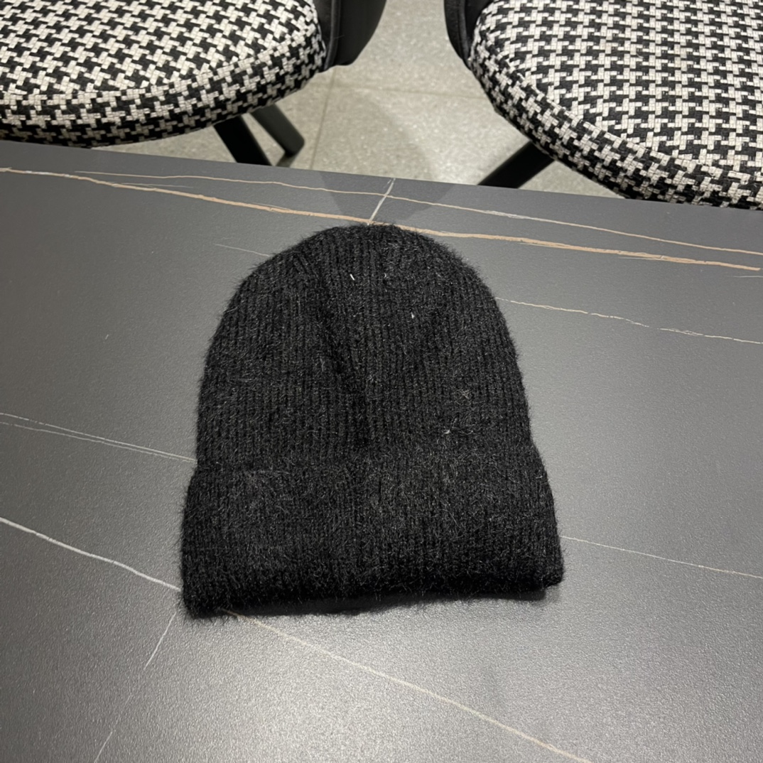  HERMES爱马仕 秋冬网红时尚博主推荐款毛线帽，小红书爆款，手感超柔软舒适的针织线帽，弹性极佳！