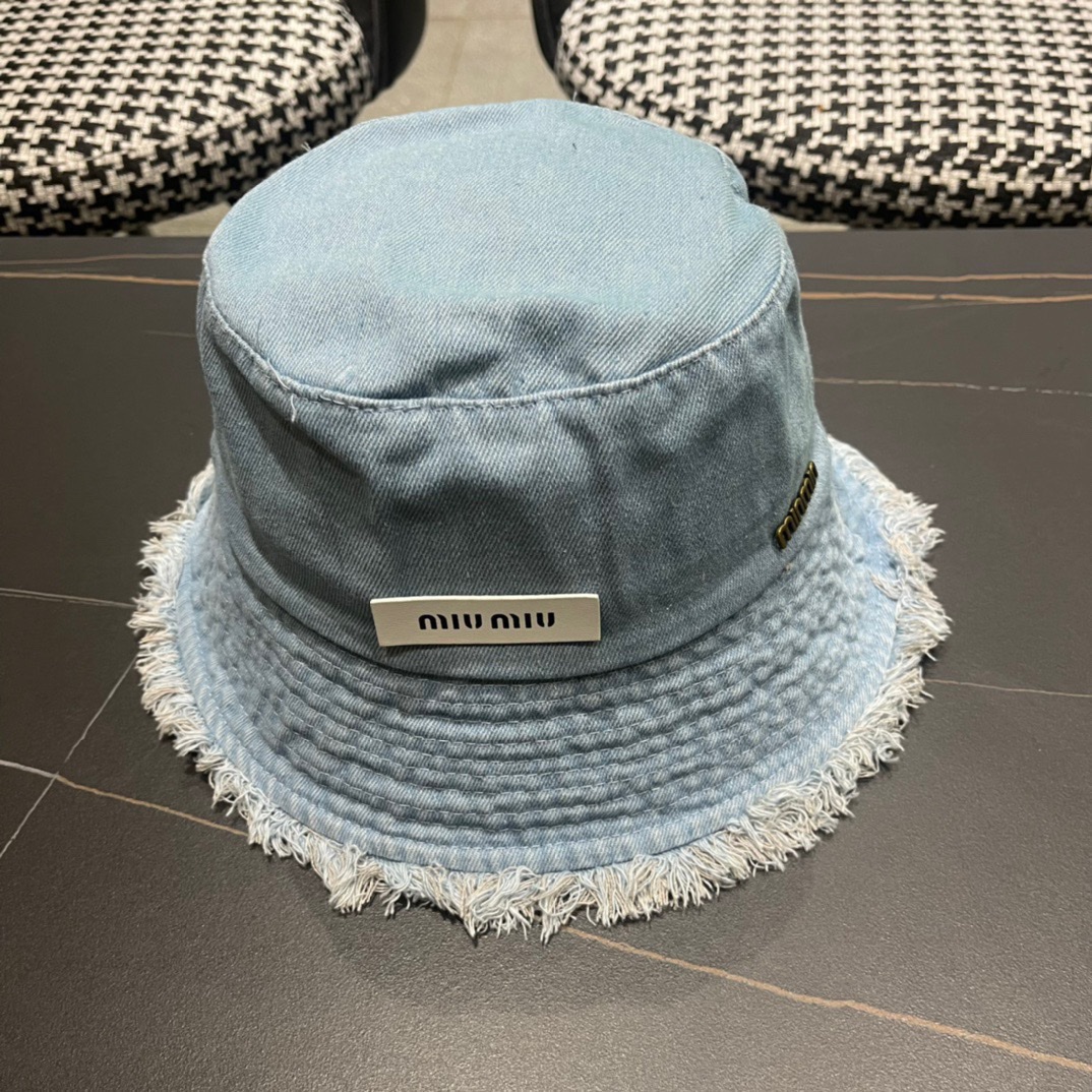 NO:214498,The new fisherman hat brand is high-end and full of great sense!  Simple and stylish style, the same style as men and women!  High-quality products, premium quality!  Hat fisherman hat baseball hat knit hat, hat, espadrilles,hats19860909谬谬经典网官新款渔夫帽大牌高级十感足！简约尚时风,男女同款！高质品,尊享品质感！帽子渔夫帽棒球帽针织帽,帽子,espadrilles,hats,hat