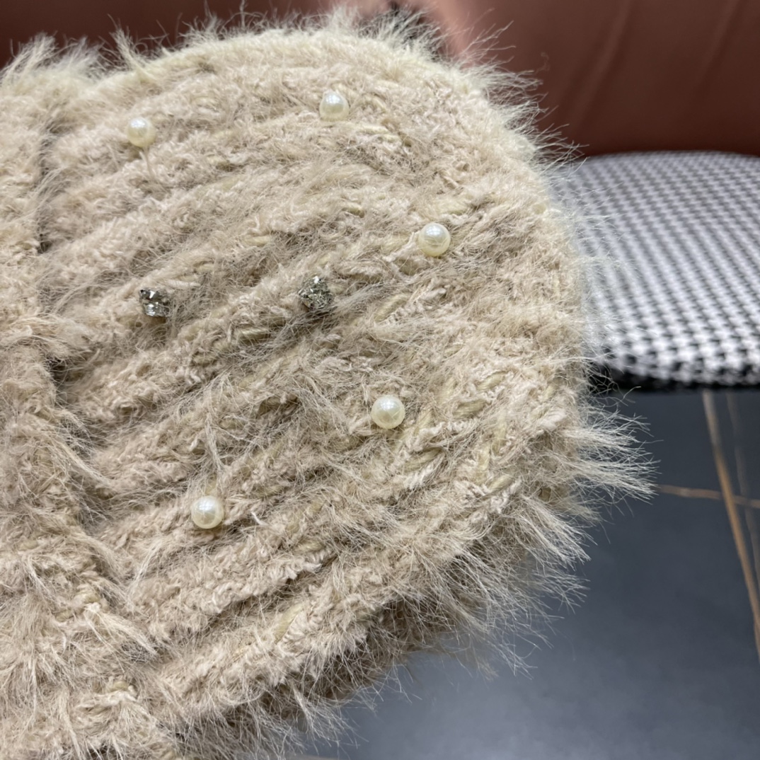 Chanel香奈儿毛绒针织毛线帽大头围有弹性，秋冬季保暖显脸小护耳