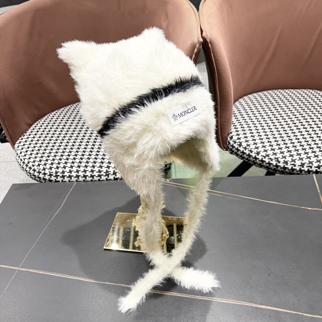 （蒙囗MONCLER】2024秋冬款女拼色双耳保暖甜美可爱时尚百搭毛绒护耳雷锋帽