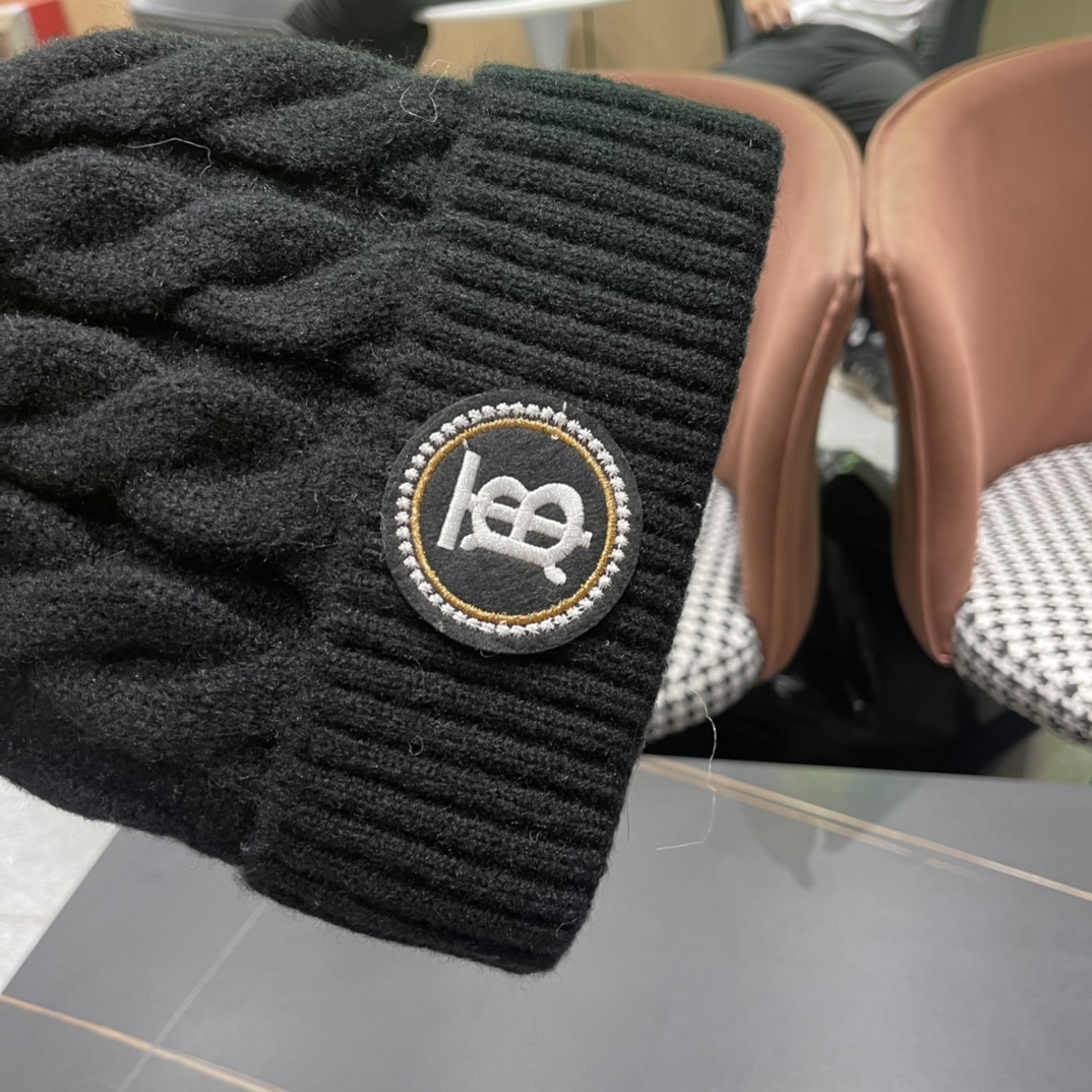 【BURBERRY巴宝莉】2024秋冬新款针织毛线帽，男女款大牌设计～秋冬穿搭必备