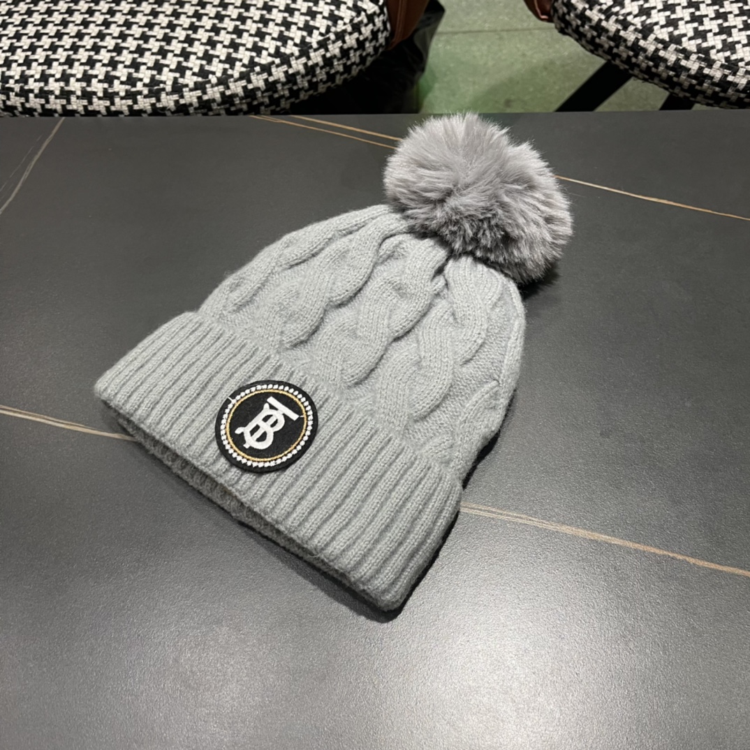【BURBERRY巴宝莉】2024秋冬新款针织毛线帽，男女款大牌设计～秋冬穿搭必备