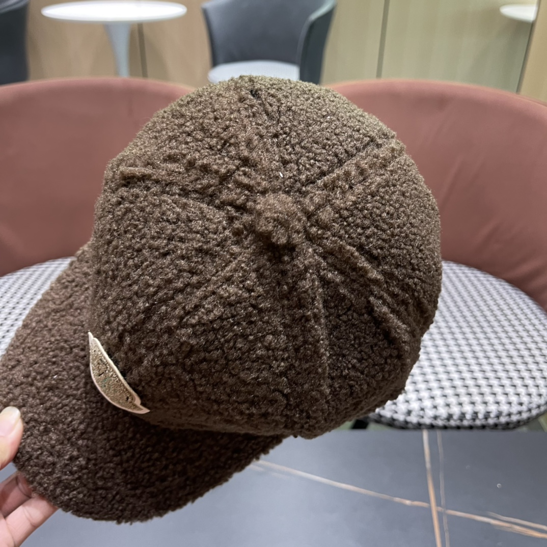 【蒙囗MONCLER】2024秋冬装时尚网络爆款毛绒绒棒球帽！男女同款送人送礼最佳名品，赶紧订购哦，跑量