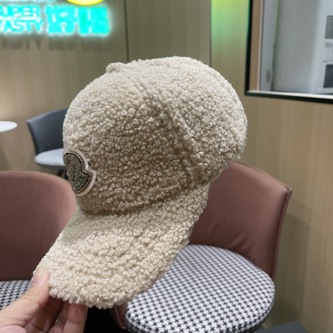 【蒙囗MONCLER】2024秋冬装时尚网络爆款毛绒绒棒球帽！男女同款送人送礼最佳名品，赶紧订购哦，跑量