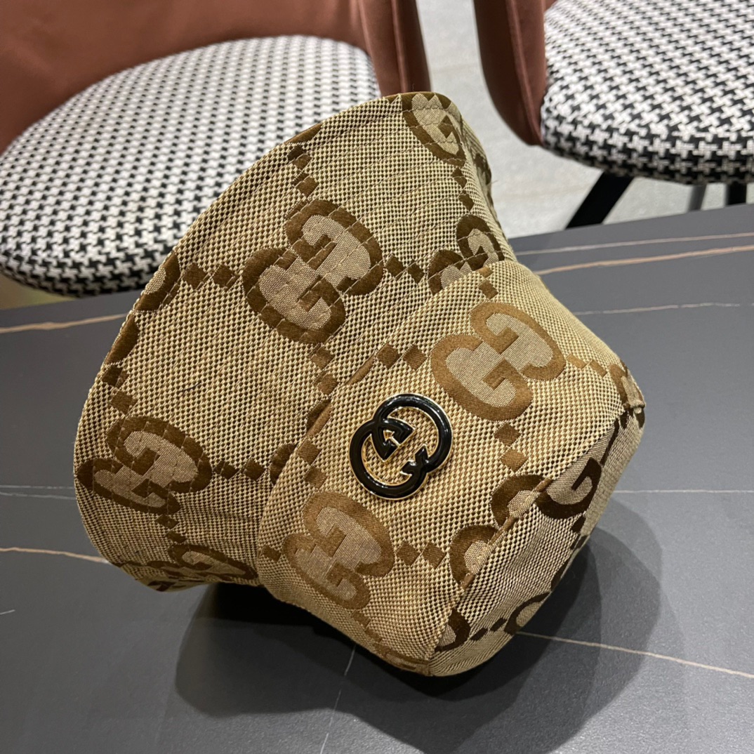 原单品质GUCCI古奇渔夫帽👒火爆来袭 工艺非常精美 高档大气上档次！方便携带！跑量！