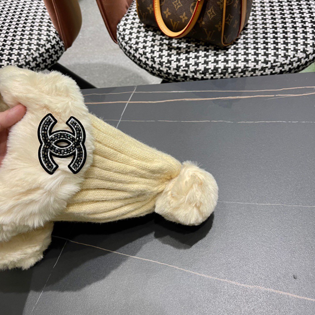 2023女冬季加厚保暖冷帽毛绒护耳加厚大檐防寒可爱毛球毛线帽棉帽