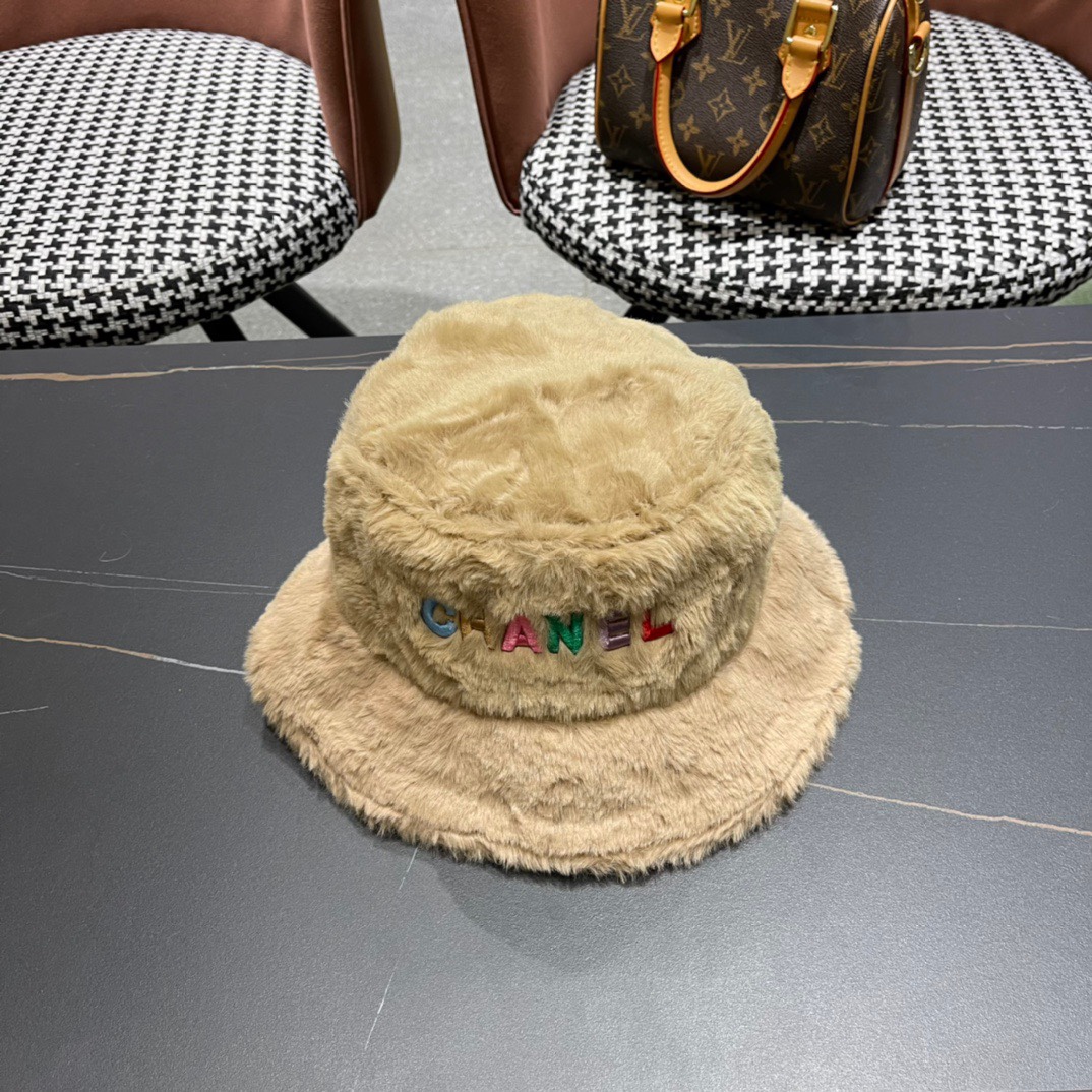 NO:214778,【CHANEL Chanel】Autumn and winter small fragrant plush fisherman hat, Korean style design ~ essential hats for wear fisherman hat baseball hat knit hat, hat, chanel, chanel, espadrilles, hats19860909【CHANEL香奈儿】秋冬款小香风毛绒渔夫帽,韩版设计～穿搭必备帽子渔夫帽棒球帽针织帽,帽子,chanel,chanel,espadrilles,hats,hat