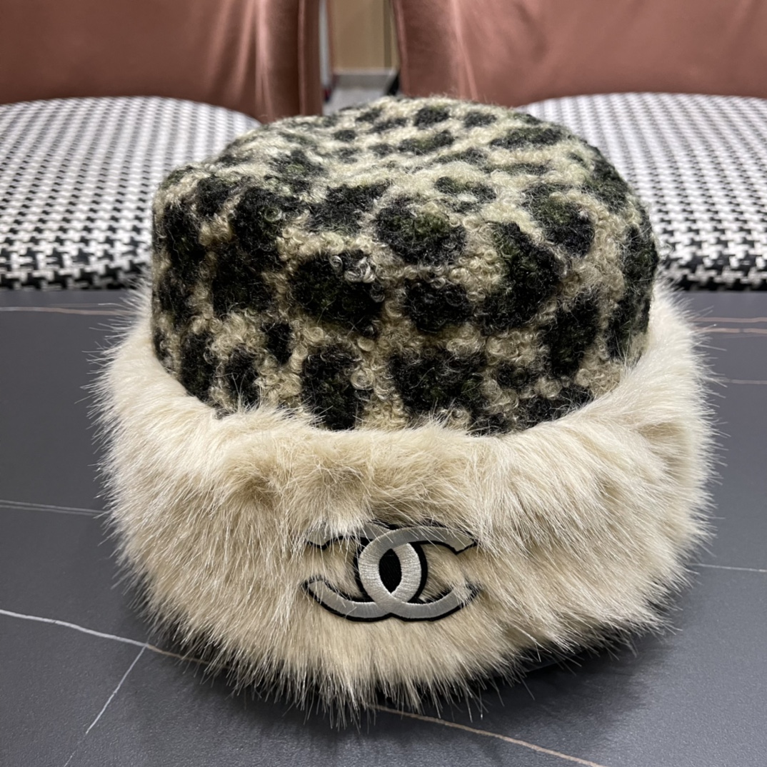 NO:214806,Chanel Chanel new retro leopard print anti-mink fur edge fisherman hat, light luxury style, best match for autumn and winter hat Fisherman hat Baseball hat Knitted hat, hat, chanel, chanel, espadrilles, hats19860909Chanel香奈儿新款复古花豹纹防貂毛边渔夫帽,轻奢风,秋冬最佳搭配帽子渔夫帽棒球帽针织帽,帽子,chanel,chanel,espadrilles,hats,hat