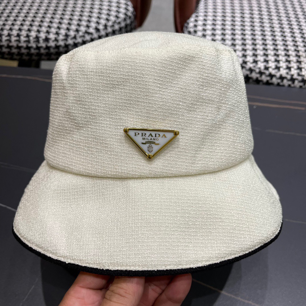 【普拉达】2024春夏网红新款渔夫帽，新款出货，大牌款超好搭配，赶紧入手！