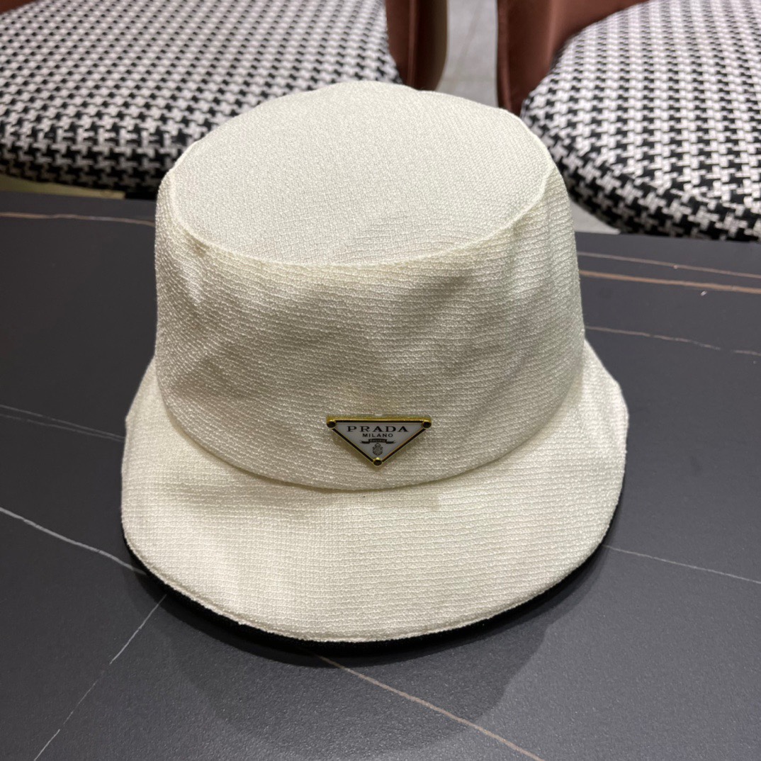 NO:363035,[Prada] Spring and summer internet celebrity new fisherman hat, new style shipped, big brand models are super easy to match, buy them now!  Hat Straw Hat Fisherman Hat Baseball Hat Knitted Hats, Hats, Prada, espadrilles, hats【普拉达】春夏网红新款渔夫帽,新款出货,大牌款超好搭配,赶紧入手！帽子草帽渔夫帽棒球帽针织帽,帽子,prada,espadrilles,hats,hat