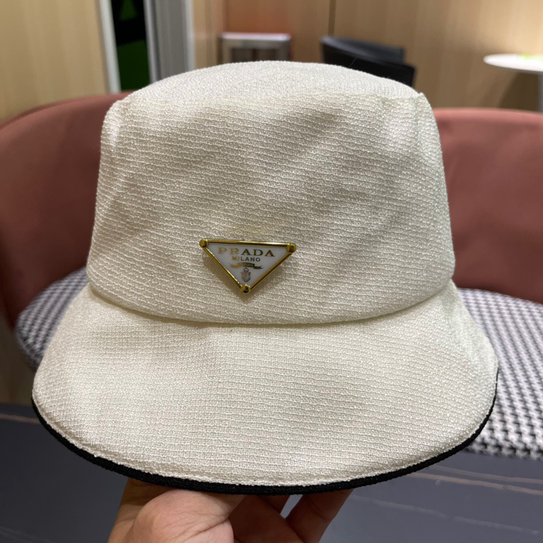 【普拉达】2024春夏网红新款渔夫帽，新款出货，大牌款超好搭配，赶紧入手！