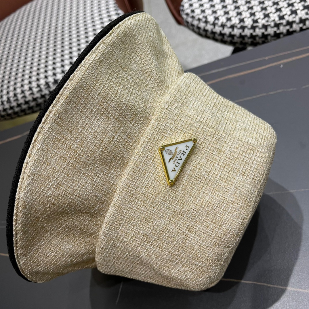 【普拉达】2024春夏网红新款渔夫帽，新款出货，大牌款超好搭配，赶紧入手！