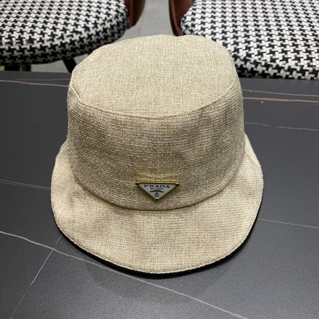 【普拉达】2024春夏网红新款渔夫帽，新款出货，大牌款超好搭配，赶紧入手！