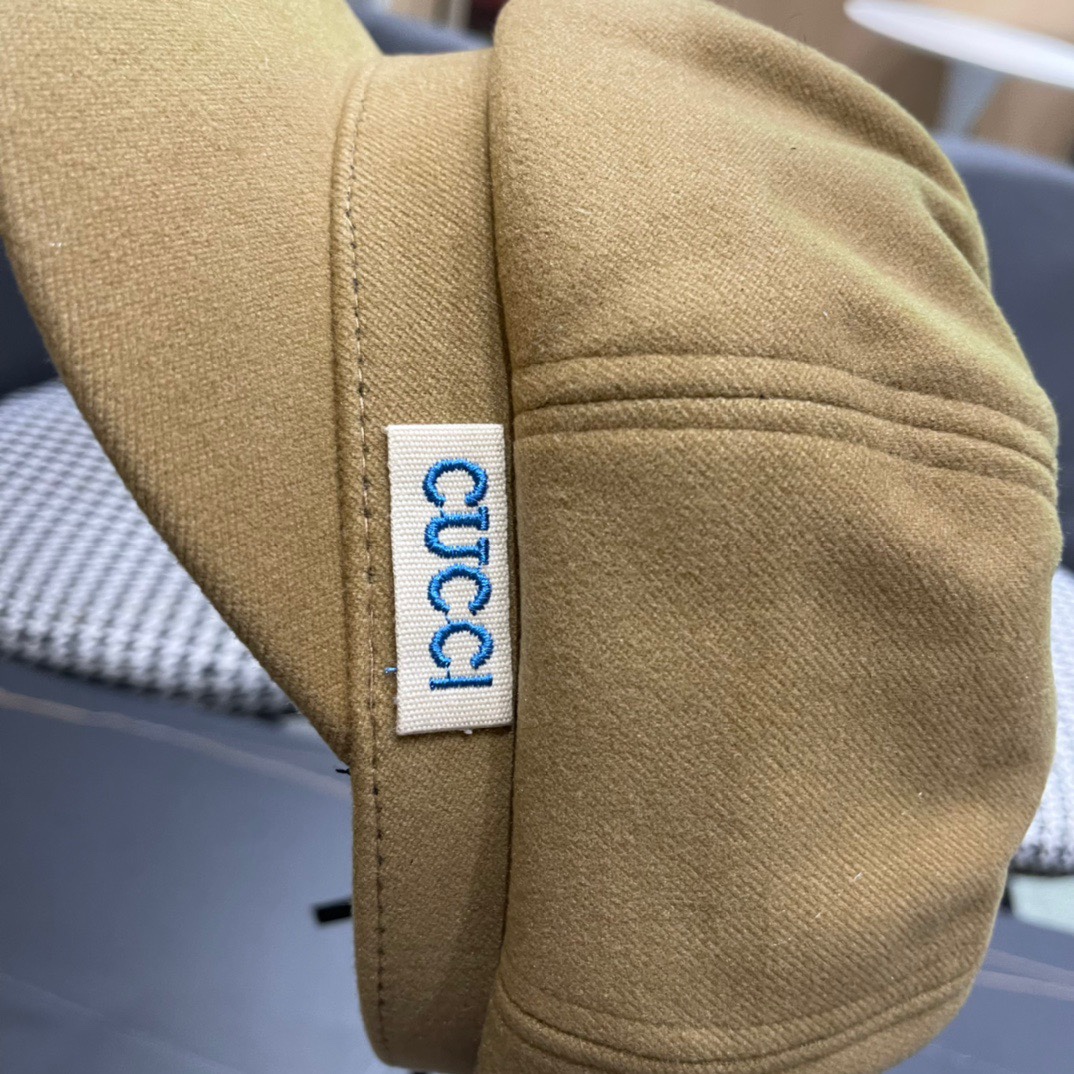  Gucci古奇秋冬新款牛仔贝雷帽鸭舌帽，帽型超级好看，出街旅游必备