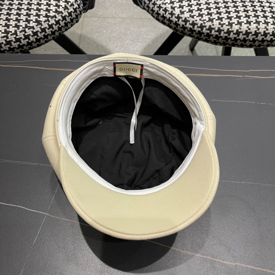  Gucci古奇秋冬新款牛仔贝雷帽鸭舌帽，帽型超级好看，出街旅游必备