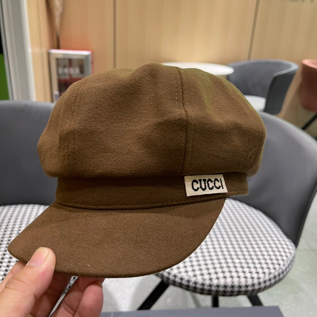  Gucci古奇秋冬新款牛仔贝雷帽鸭舌帽，帽型超级好看，出街旅游必备