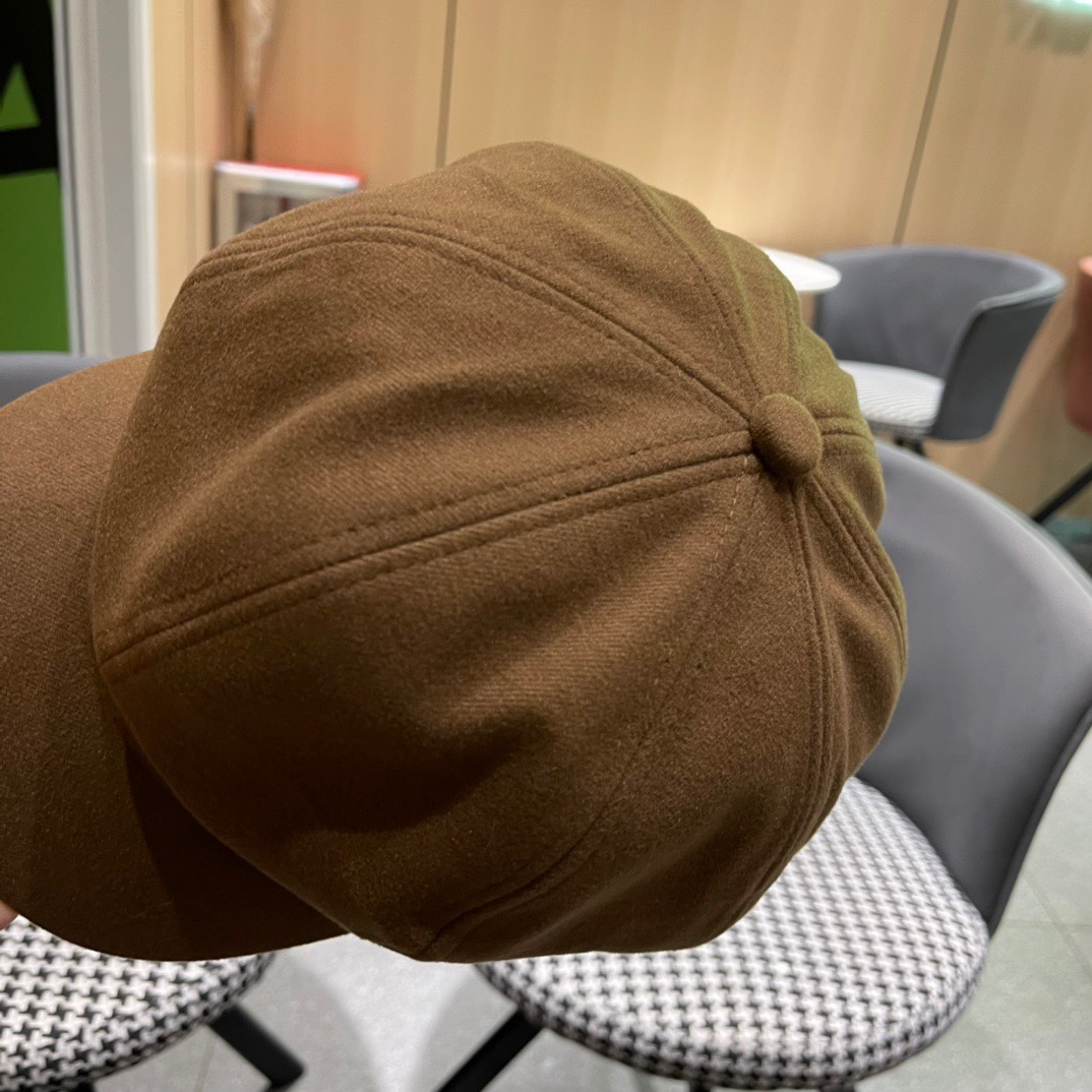  Gucci古奇秋冬新款牛仔贝雷帽鸭舌帽，帽型超级好看，出街旅游必备