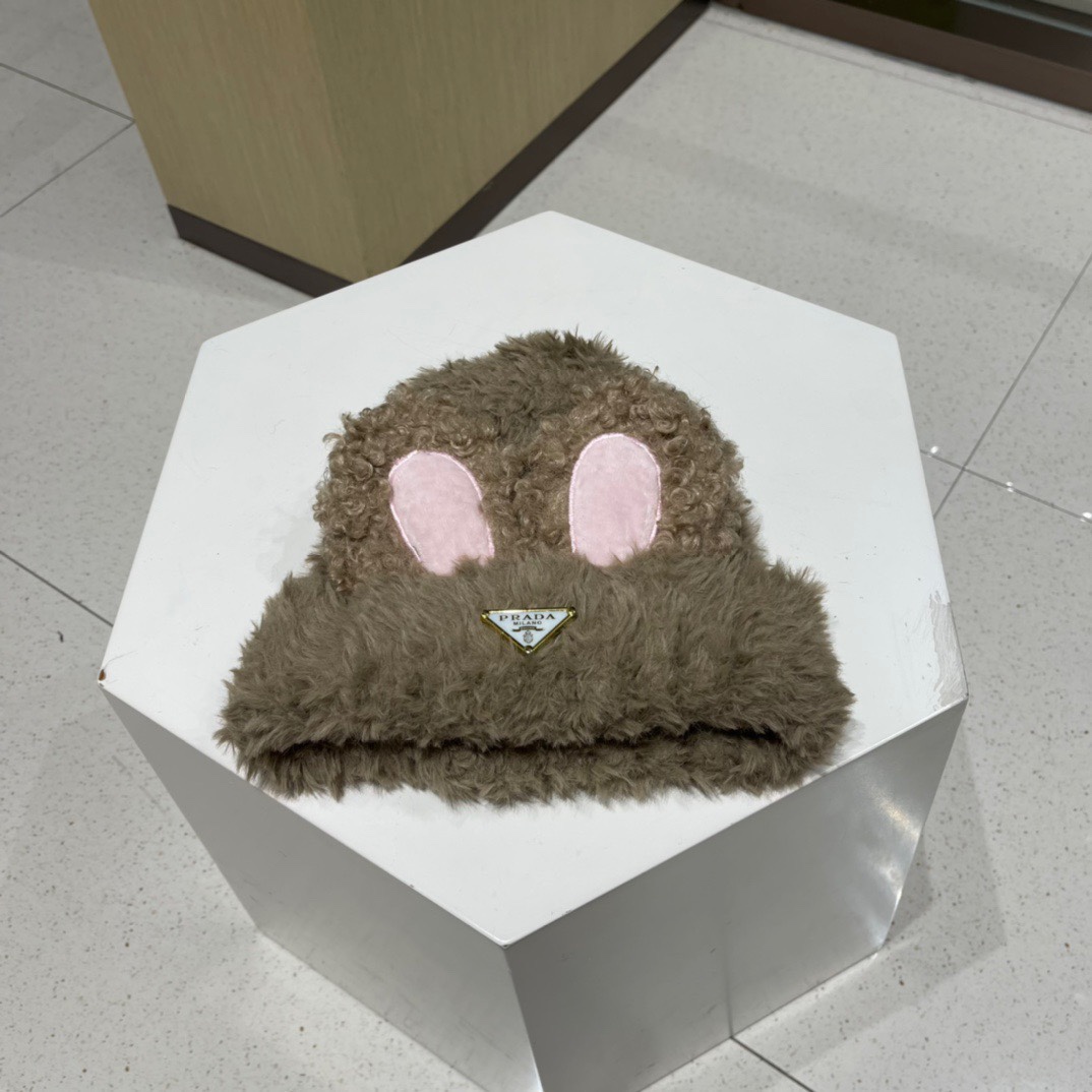  PRADA普拉达 兔子耳朵毛线帽子女秋冬季新款加厚保暖显脸小甜美可爱针织帽