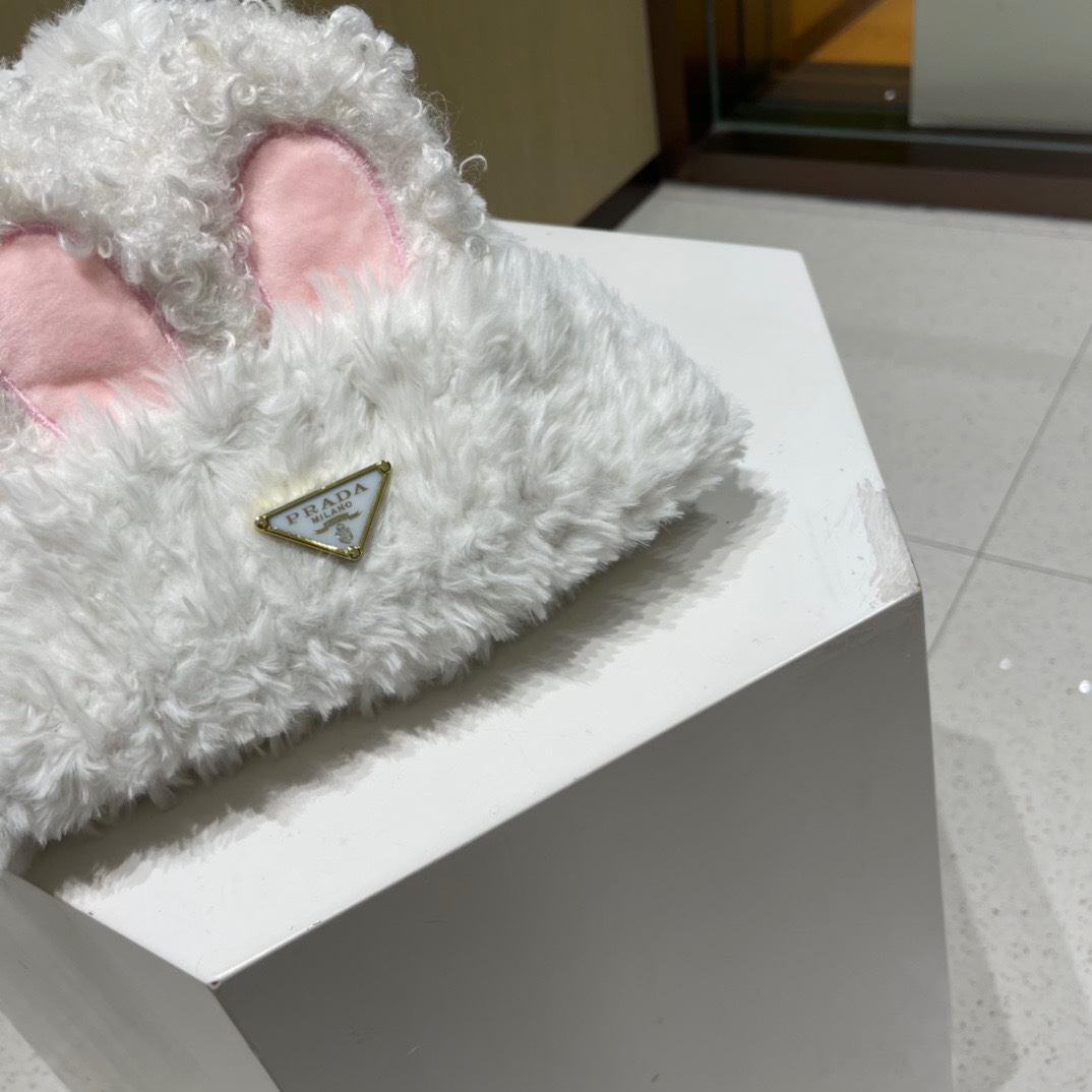  PRADA普拉达 兔子耳朵毛线帽子女秋冬季新款加厚保暖显脸小甜美可爱针织帽