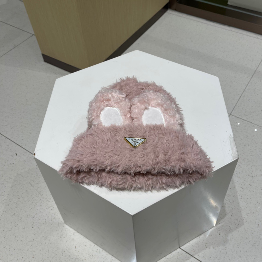  PRADA普拉达 兔子耳朵毛线帽子女秋冬季新款加厚保暖显脸小甜美可爱针织帽