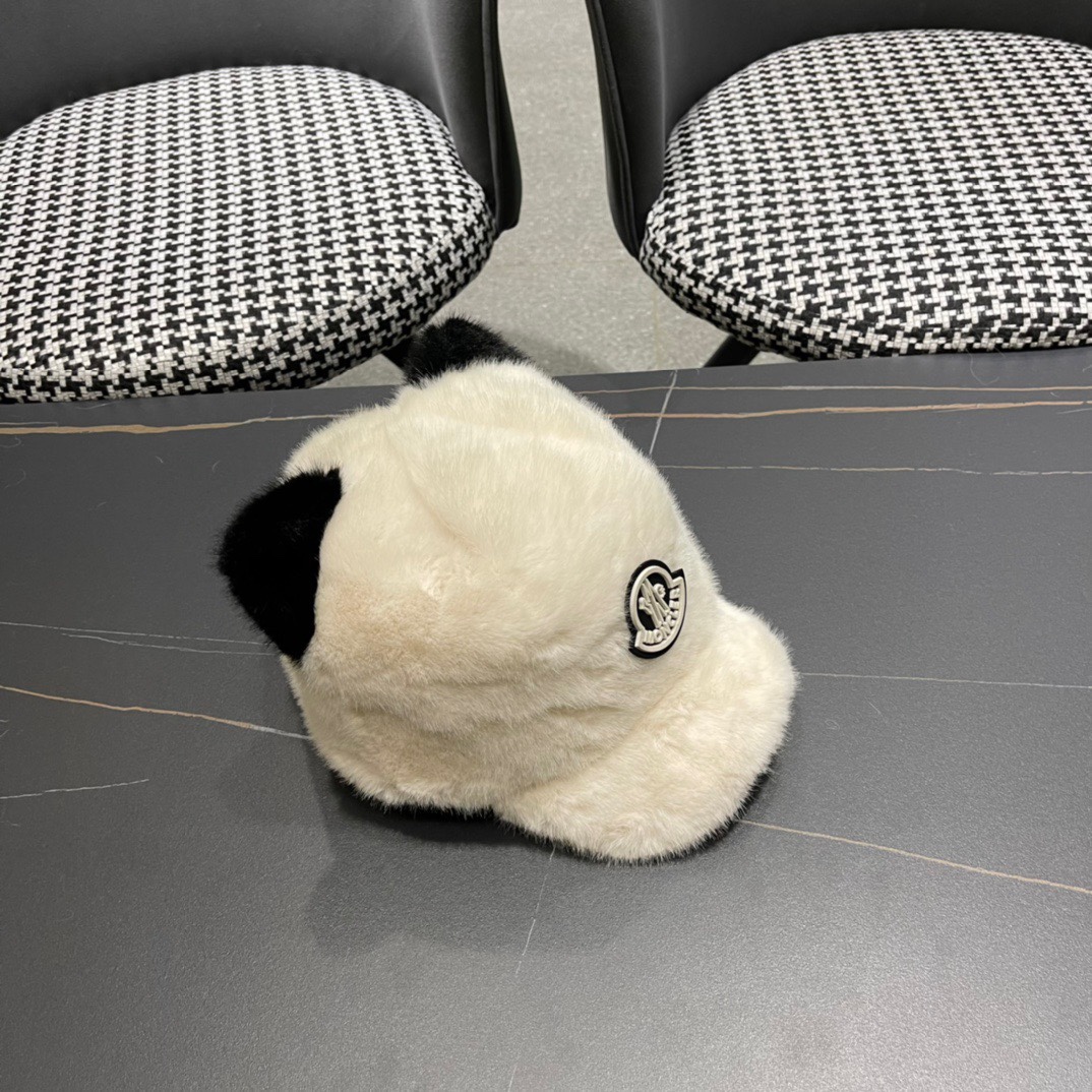 MONCLER蒙口帽子女冬季新款耳朵帽皮草加厚保暖鸭舌帽休闲逛街百搭棒球帽