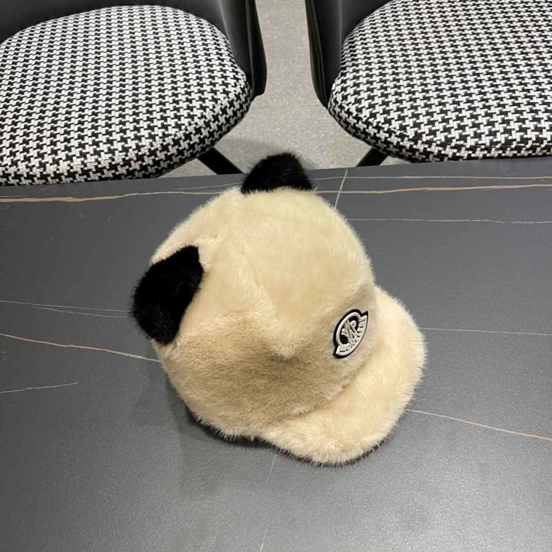 MONCLER蒙口帽子女冬季新款耳朵帽皮草加厚保暖鸭舌帽休闲逛街百搭棒球帽