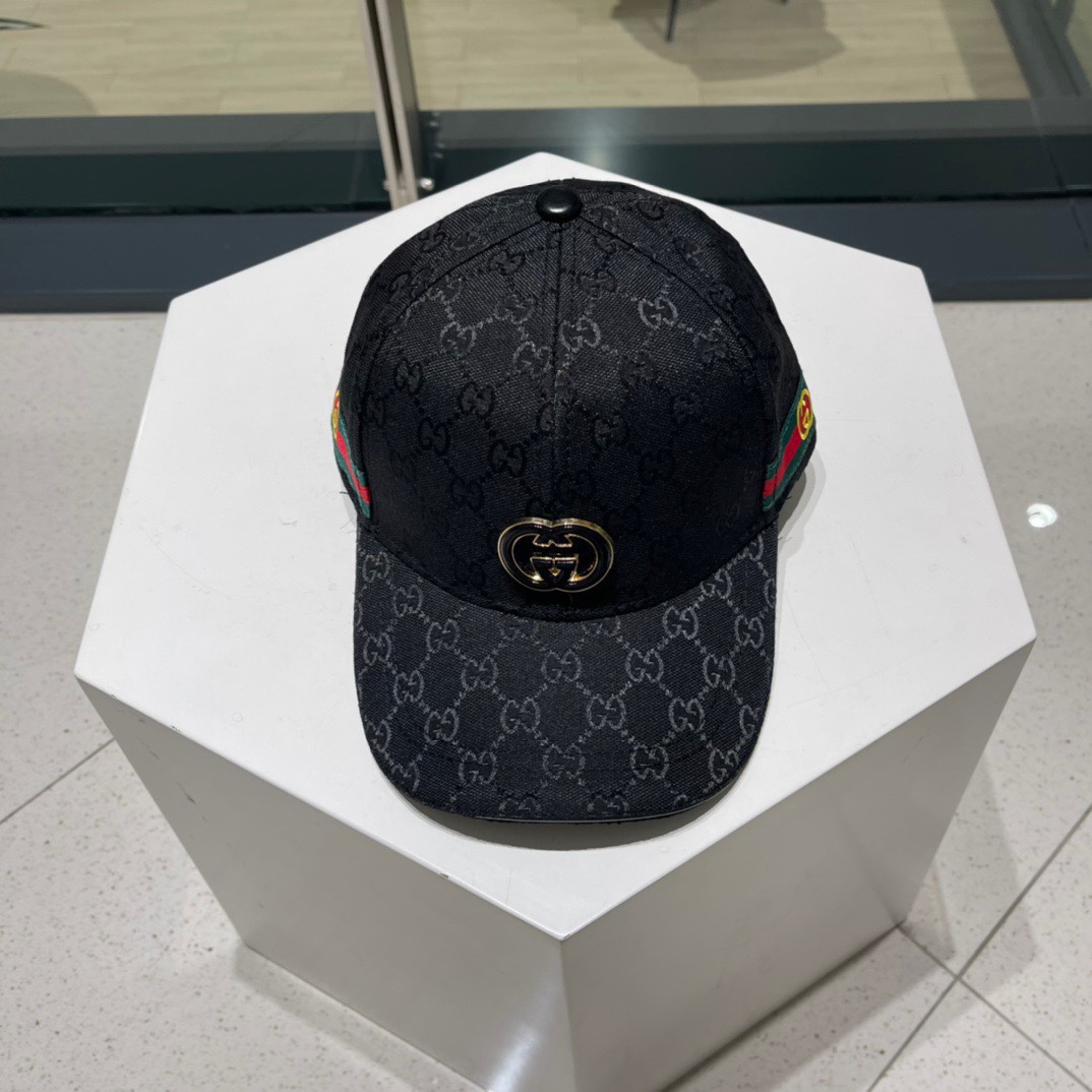 NO:214912,Gucci's new original single baseball cap is exquisite, pure and stylish, very cool and fashionable, the counter is out of stock, the quality is excellent, the fisherman's hat baseball cap knit hat, hat, gucci, espadrilles, hats19860909古奇Gucci 新款原单棒球帽精致純也格调很有感觉,很酷很时尚,专柜断货热门,质量超赞帽子渔夫帽棒球帽针织帽,帽子,gucci,espadrilles,hats,hat