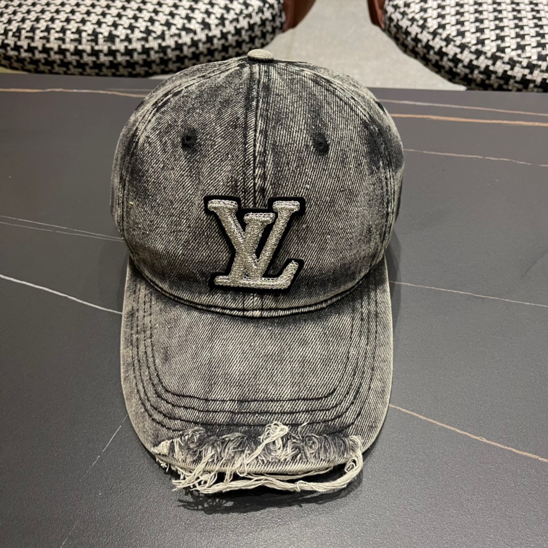 NO:214889,New shipping LV (Louis Vuitton) New denim baseball cap quality, base head circumference 56, patch adjustable. Hat fisherman hat baseball cap knit hat, hat, louis vuitton, louis vuitton, espadrilles, hats19860909新款出货LV(路易威登)新款牛仔棒球帽质量超赞,基础头围56,贴片可调节.帽子渔夫帽棒球帽针织帽,帽子,louis vuitton,louis vuitton,espadrilles,hats,hat
